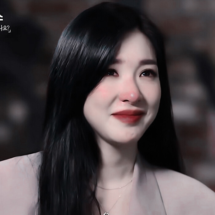 愿岁并谢，与长友兮
原截姚唳屺