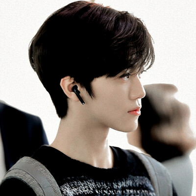 
姐姐 长好的白玫瑰就不属于你了·
/@CaffeineAddiction_0813