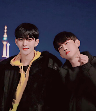 许玹準/Hwall 洪泰艺/洪瑜浚 The Boyz
color rush 