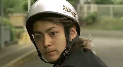 山田孝之和小栗旬