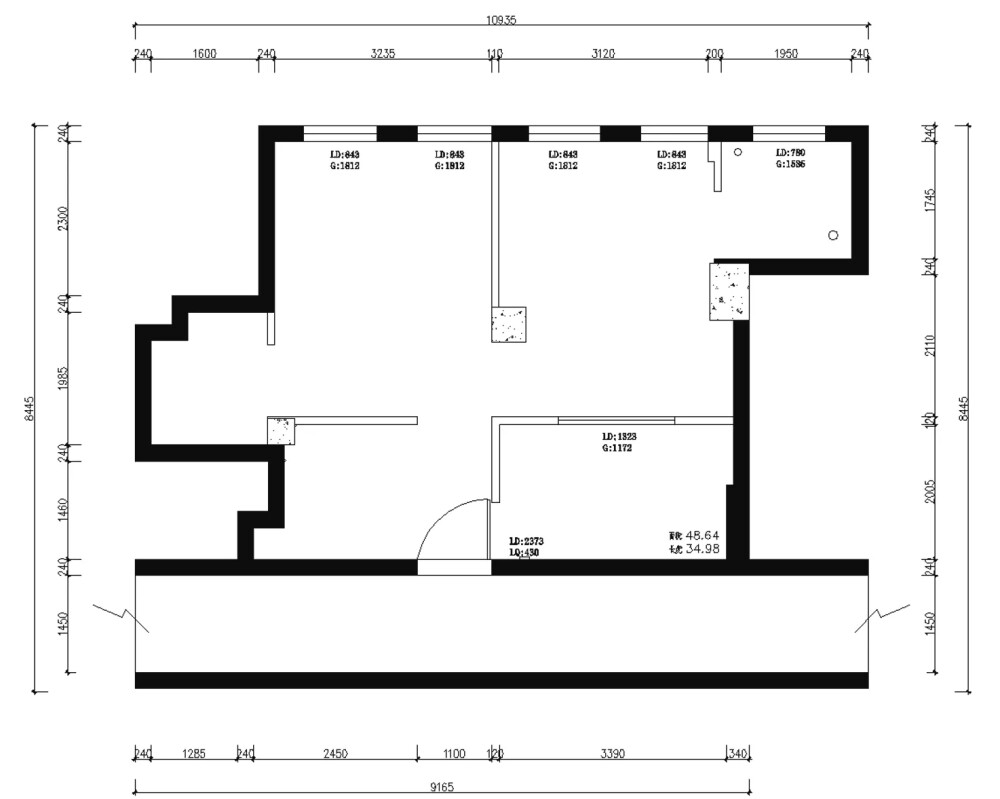 71㎡复古法式
法式+复古+自然的风格，充分利用木质家具、法式线条、装饰元素、老房梁等进行色彩搭配，以色块区分的形式增加空间的层次感，做旧米白色的主色调，自然绿的第二色调，辅以橙色点缀，不同色块的差异，让空间更具延伸感。