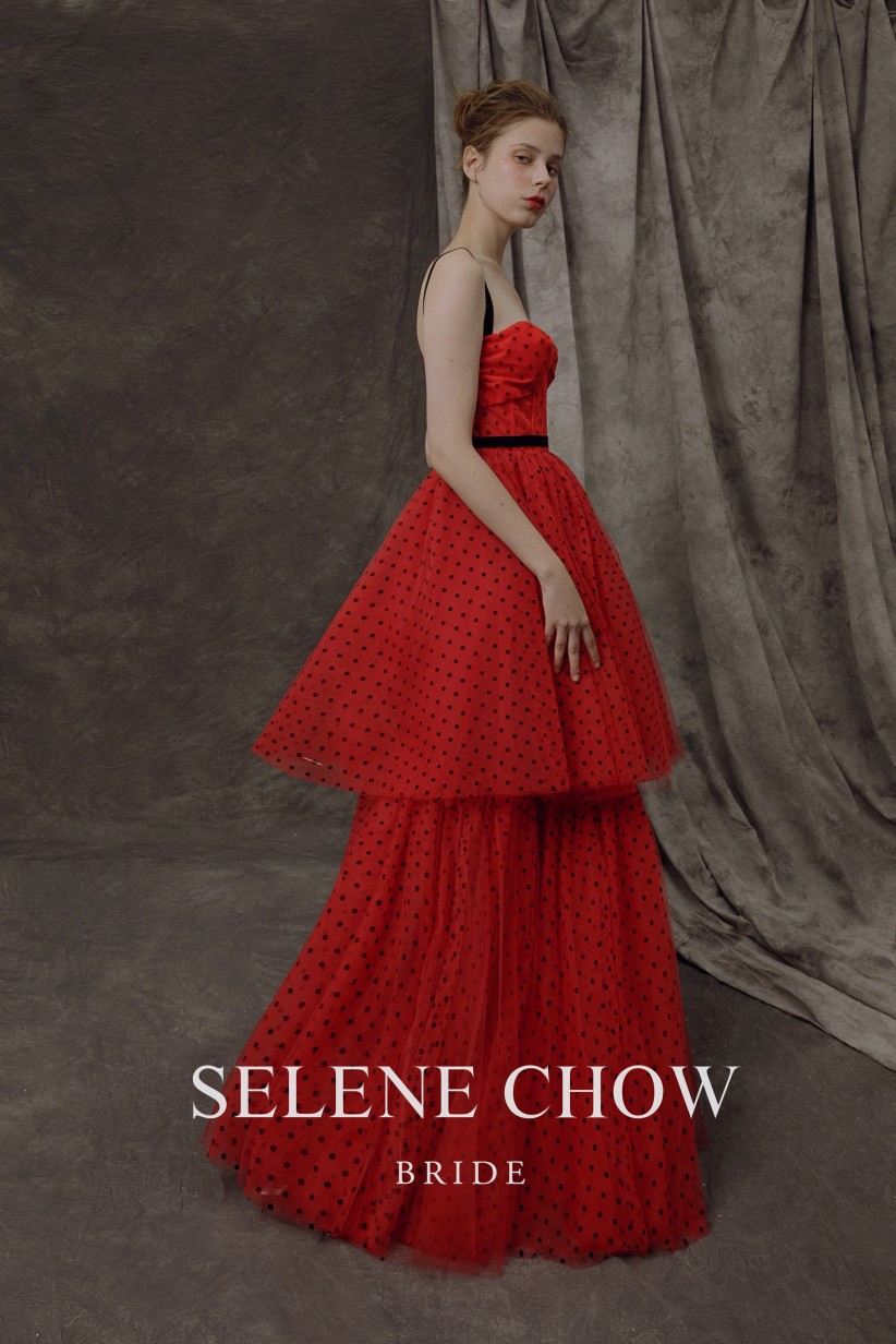 SELENE CHOW 宴会礼服，图源微博cr：@设计师Selene Chow