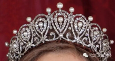 西班牙|卡地亚珍珠钻石王冠（Cartier Loop Tiara）