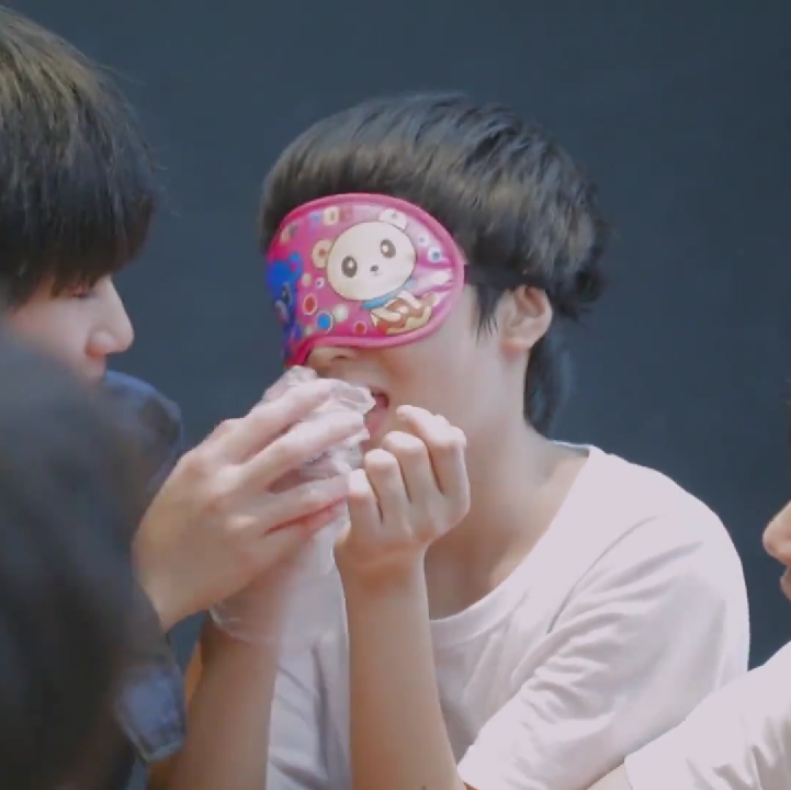 刘耀文可二改/改了d我
二改注明南淮或ID名禁二传收藏点赞专辑改图