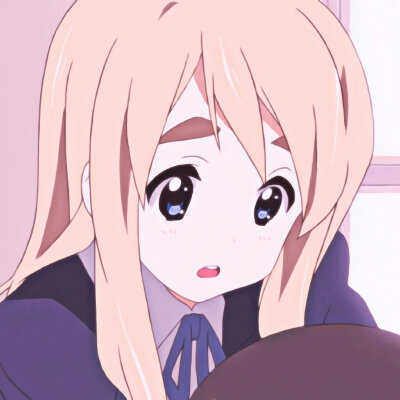 「轻音少女」
cr.宝贝乔__