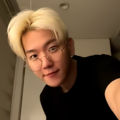 边伯贤ins直播可二改
自截注明江霖远