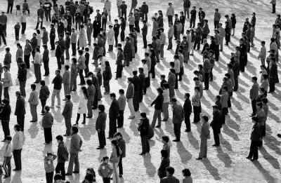 作为土生土长的北京人，摄影师张兆增的每张作品里都不难发现时代的文化印记和正宗的北京生活。