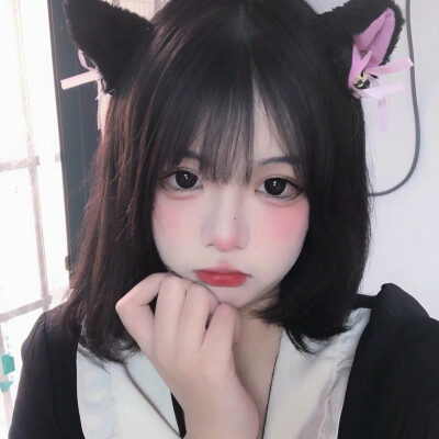 慢也好 步子小也好 是在往前走就行了 ​ ​​​