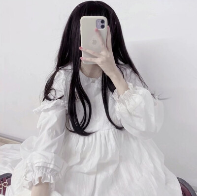慢也好 步子小也好 是在往前走就行了 ​ ​​​