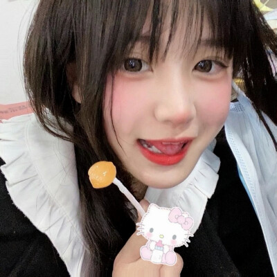慢也好 步子小也好 是在往前走就行了 ​ ​​​