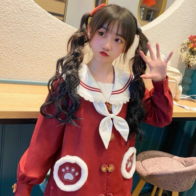 慢也好 步子小也好 是在往前走就行了 ​ ​​​
