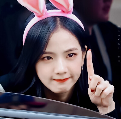 无文案
cr.blackline_kr 