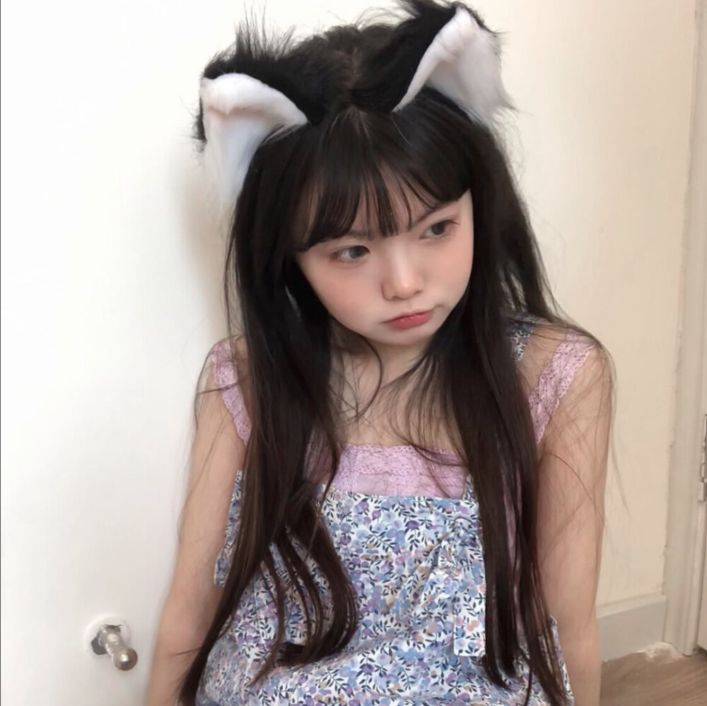 女头 