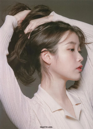 IU