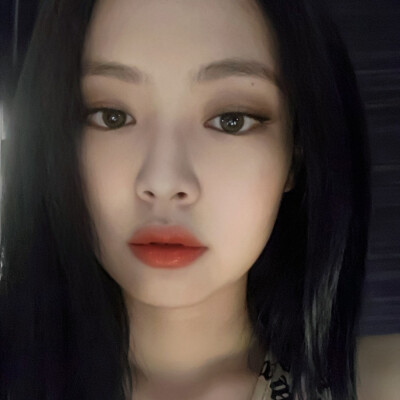 金珍妮JENNIE