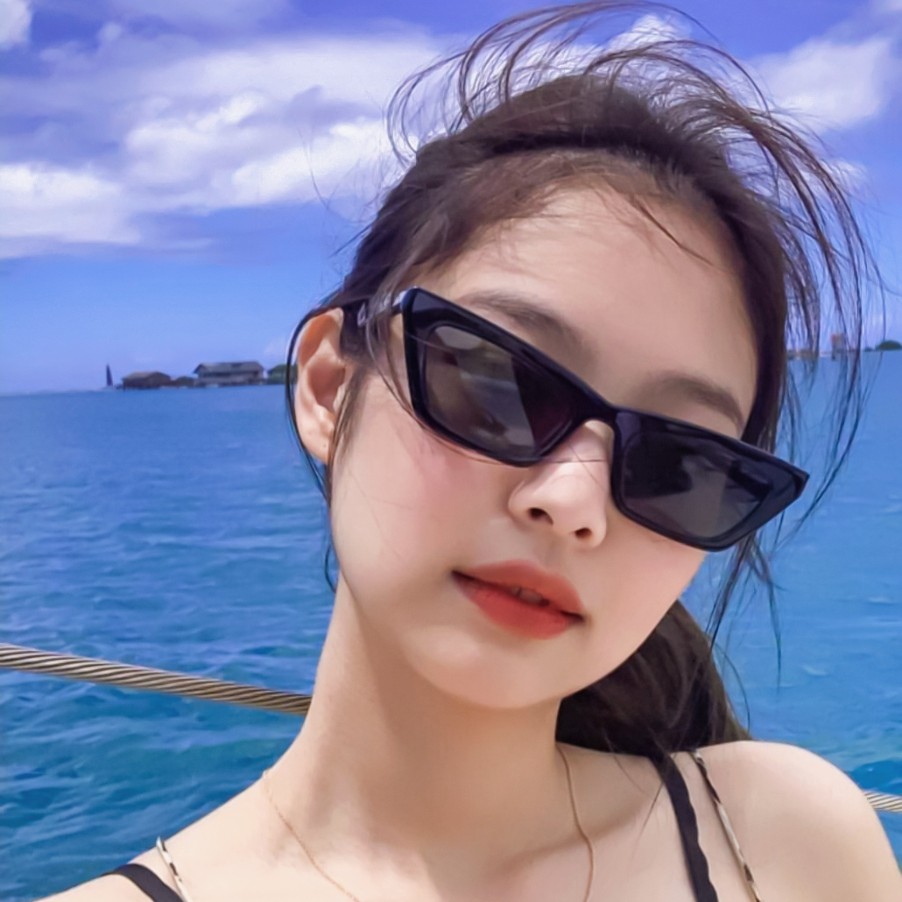 金珍妮JENNIE