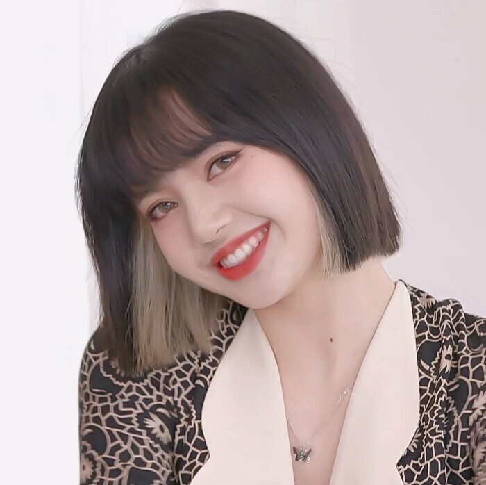 lisa
原截江纪然
©苏旻玧