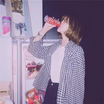 情侣头像,源网侵删.