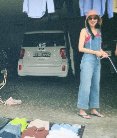 孔晓振 ♥ ♥ ♥
INS：rovvxhyo