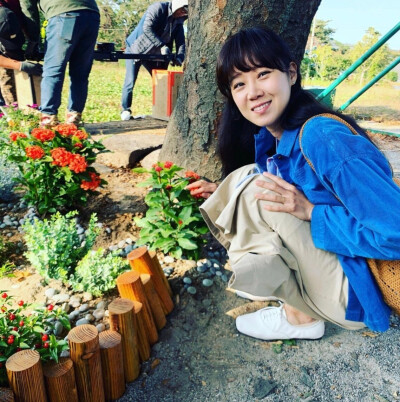 孔晓振 ♥ ♥ ♥
INS：rovvxhyo