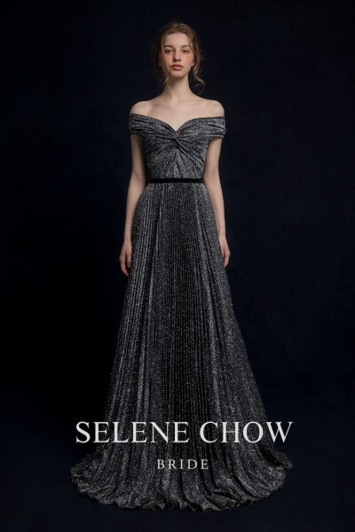 SELENE CHOW 黑色系礼服，图源微博cr：@设计师Selene Chow