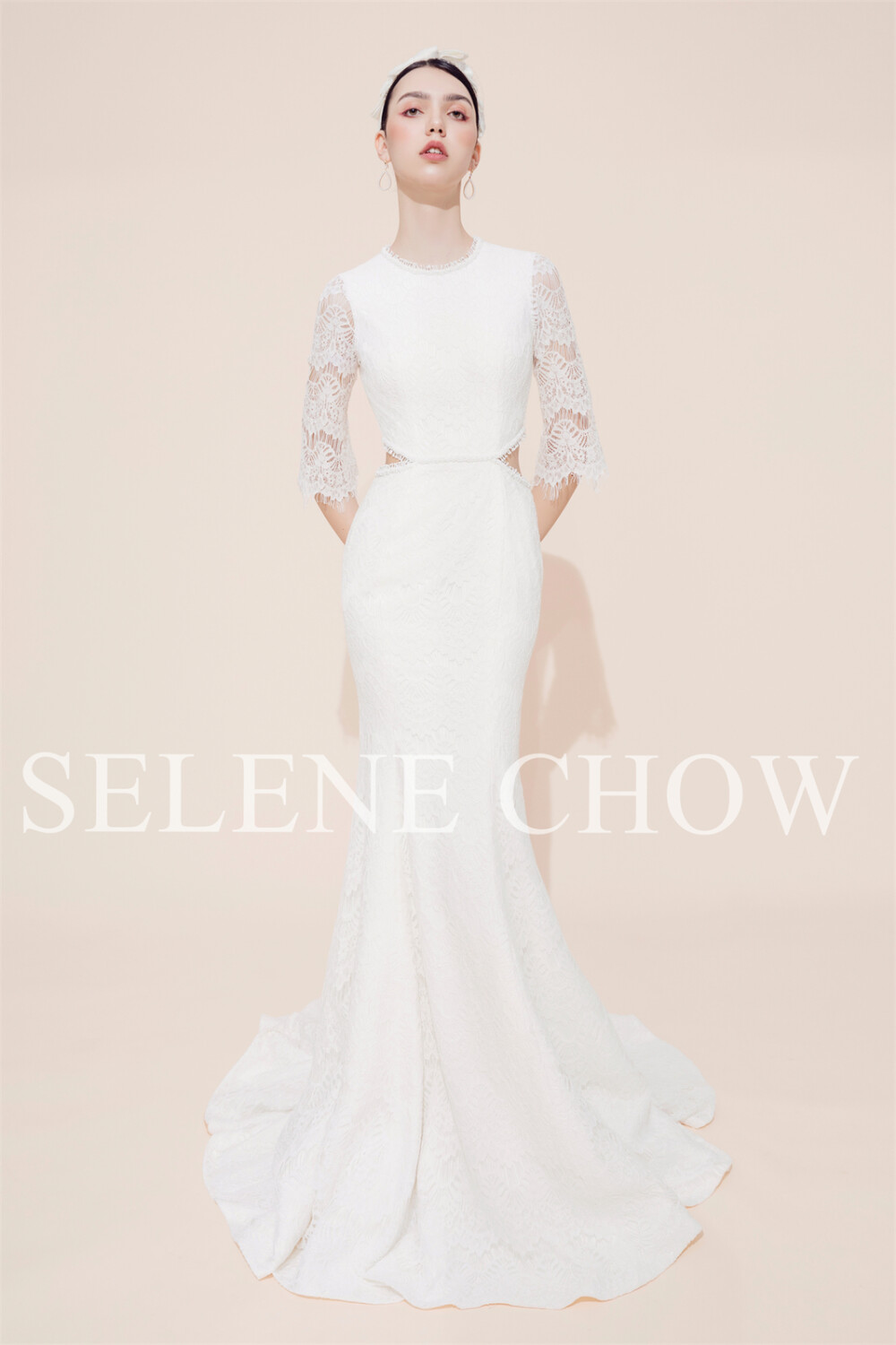 SELENE CHOW 白色系礼服，图源微博cr：@设计师Selene Chow