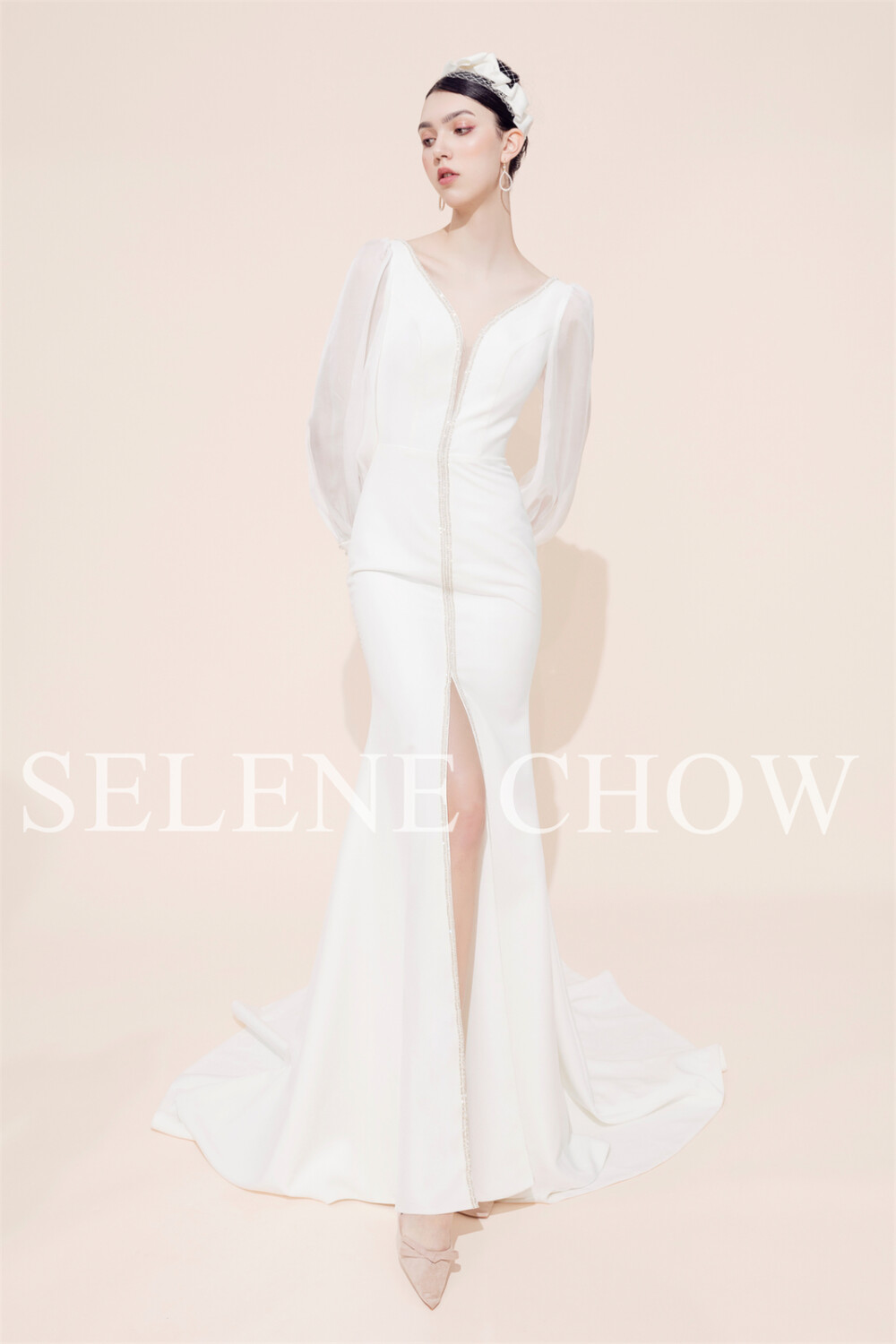 SELENE CHOW 白色系礼服，图源微博cr：@设计师Selene Chow