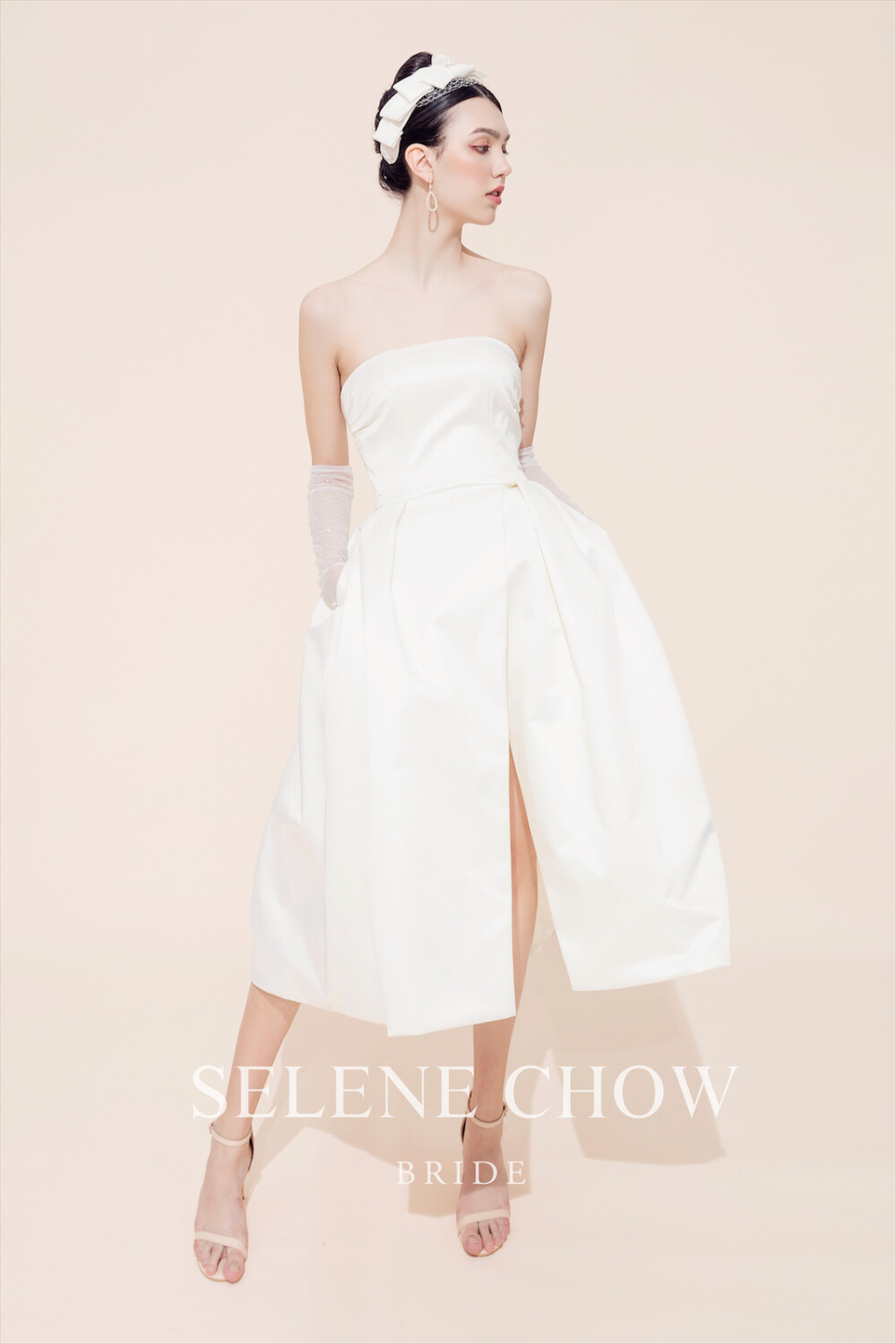 SELENE CHOW 白色系礼服，图源微博cr：@设计师Selene Chow