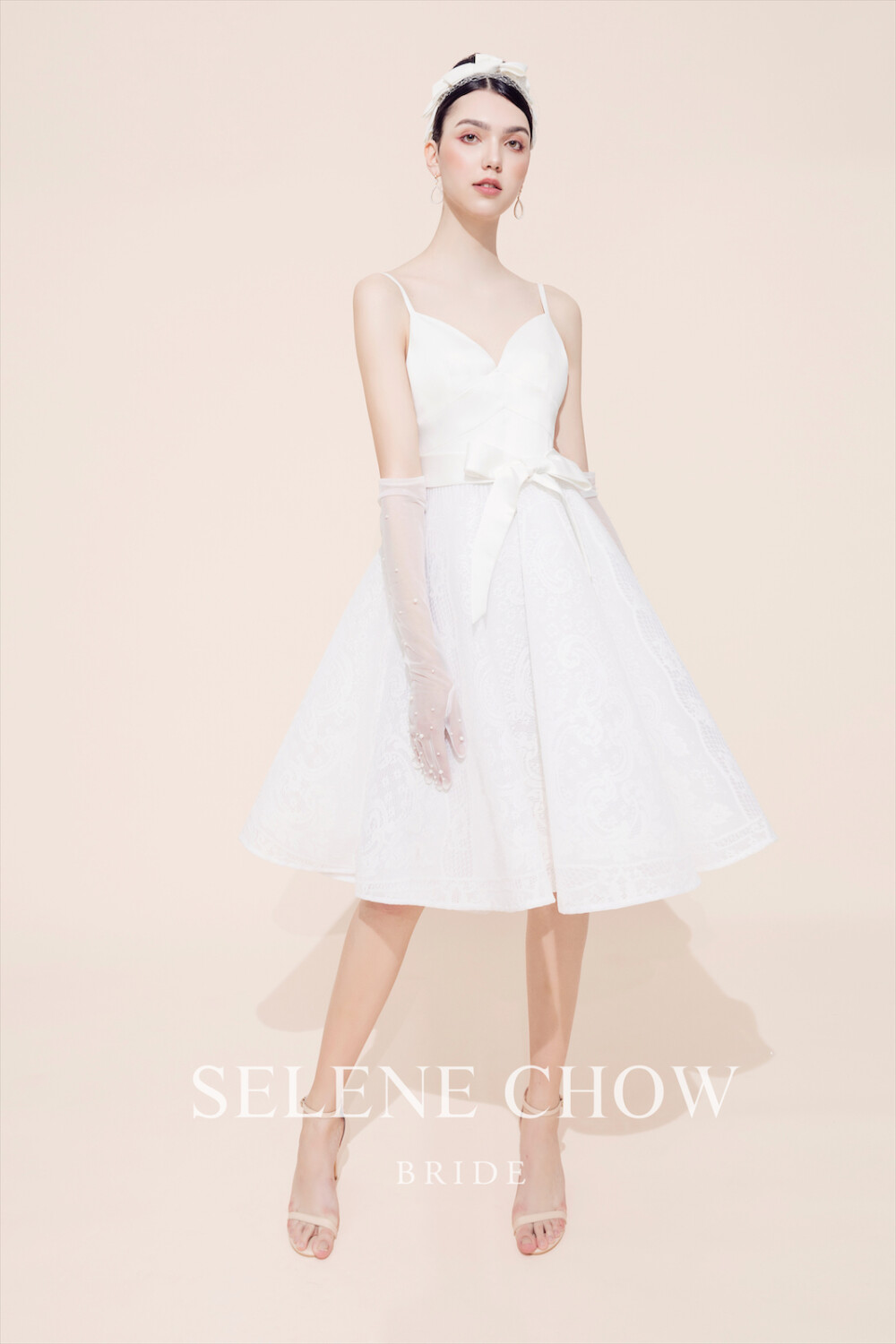 SELENE CHOW 白色系礼服，图源微博cr：@设计师Selene Chow