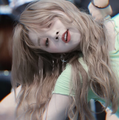 
YUQI