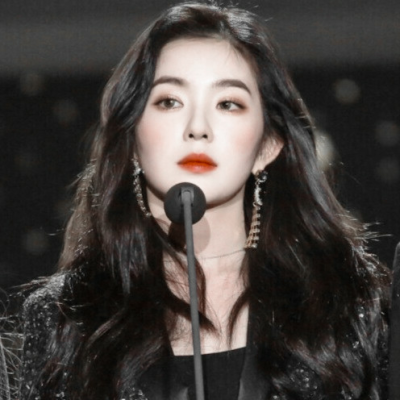 最有魅力的名媛*泫*