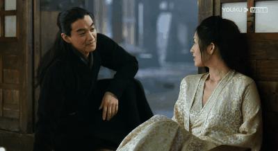 喧嚣夫妇