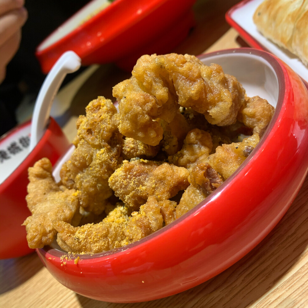 老城街 燃面 酥肉 卤肉夹馍 