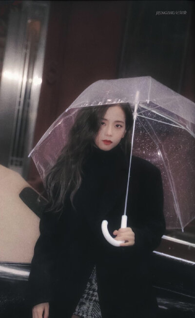 BLACKPINK jisoo 金智秀
cr.黑镜头