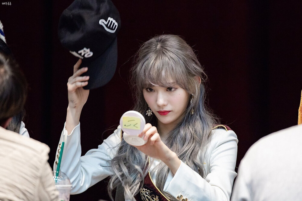 李Luda