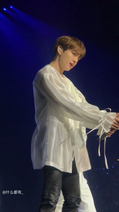 菇菇子的绝帅生图