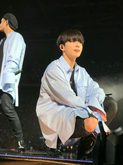 菇菇子的绝帅生图