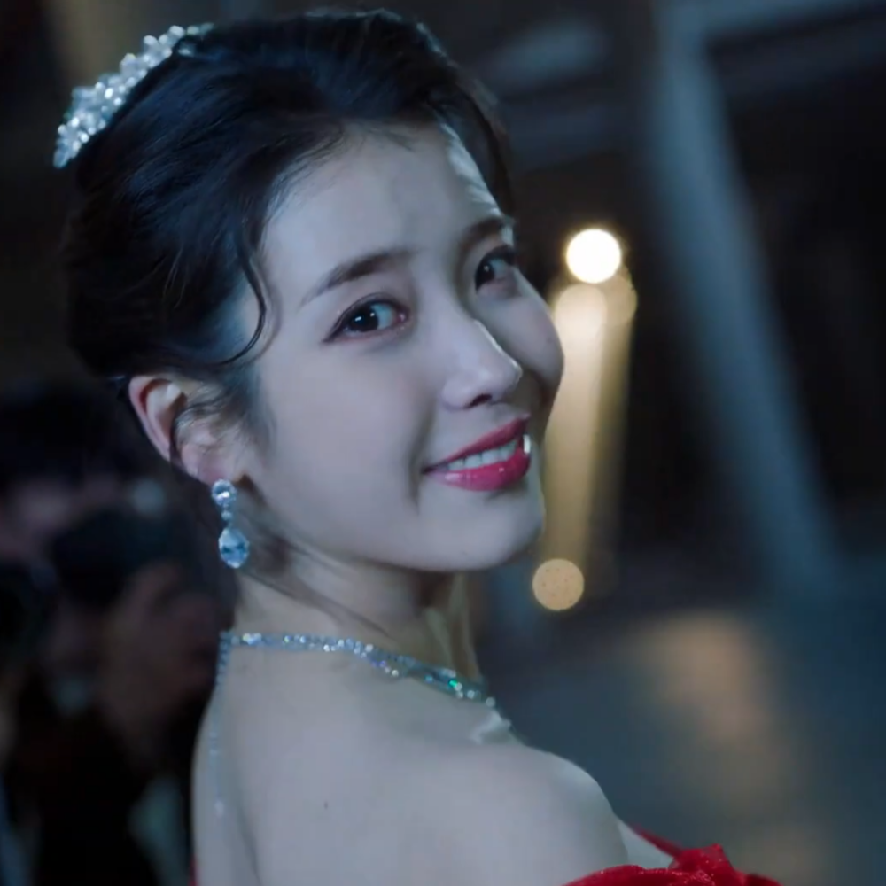 —IU
—见简介