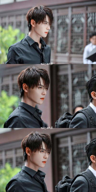 终极笔记张起灵
啊啊啊啊哥哥我可以！！！
抱图点赞+关注
禁二传二改