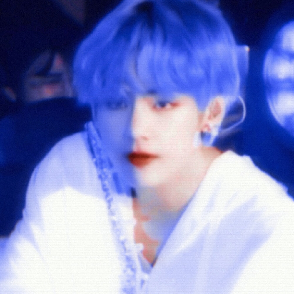 Blue fantasy / Kim Tae Hyung.