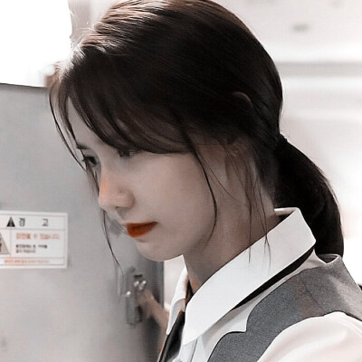 原许唯
——岁月不败美人