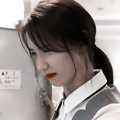 原许唯
——岁月不败美人