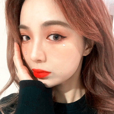 “有些风景只能喜欢不能收藏”
许杨玉琢