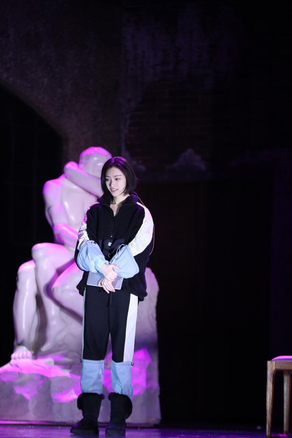 倪妮幺幺洞捌话剧全国巡演