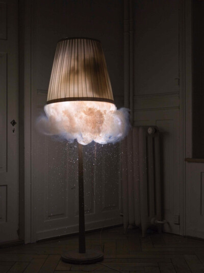 宇宙爆炸 星辰散落人间