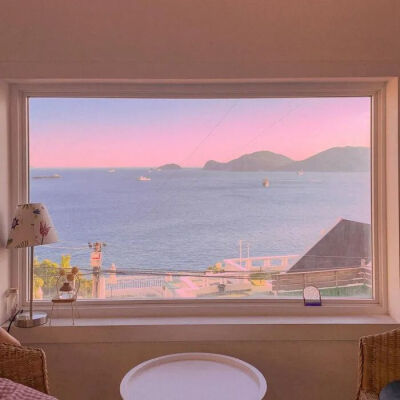 背景图·我拒绝了吹来的风，也没有再喜欢的人。