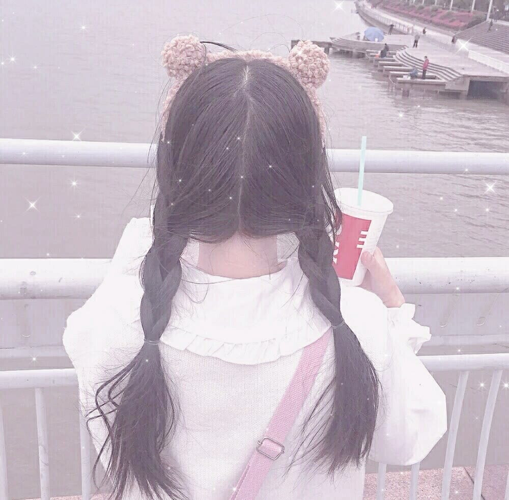 可爱真人背影女头吖 (*≧▽≦)
图源网络侵删
抱图麻烦点个赞赞蟹蟹
不定期更新头像/壁纸/胖友圈背景/表情包
喜欢就关注一下叭(,,•́.•̀,,)