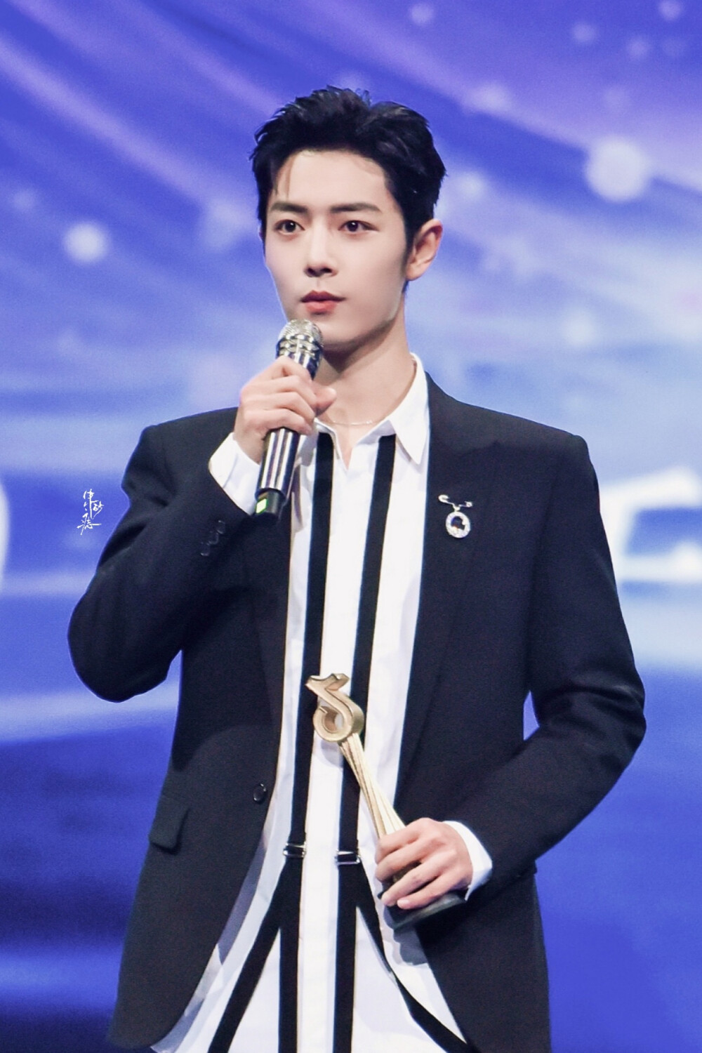 210109 抖音星动之夜 肖战