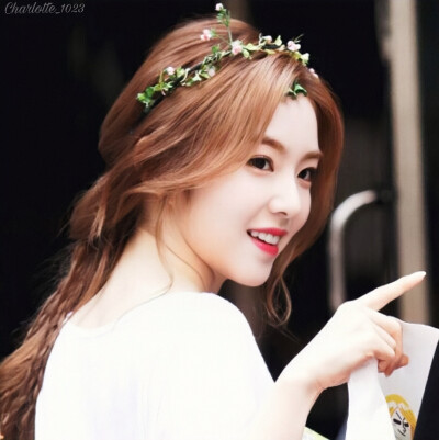 你是那花仙子 入了凡间渡我
原thinkb
裴珠泫/严俊渝耀