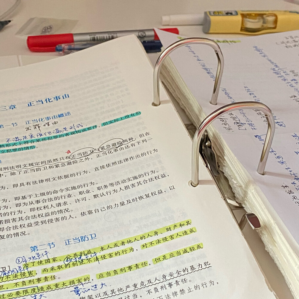 很多日常还在微博。还有学习的内容都在小号发布了。